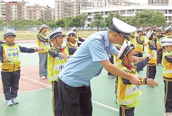  ػ йܲſչУ԰ͨȫ