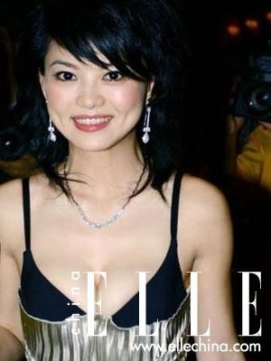 ¶��װ�ڵ�10Ů����ѡ��ͷ