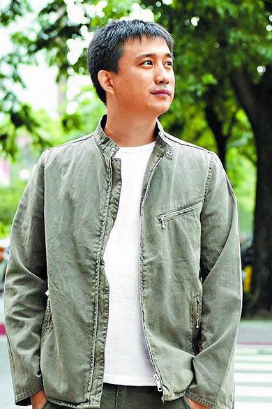 贾静雯撤销对夫假处分申请闻黄磊即变脸(附图)