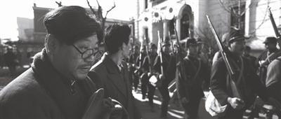 《南京!南京!》 范伟:最怕观众看见我就笑 《南京!南京!》 范伟:最怕观众看见我就笑