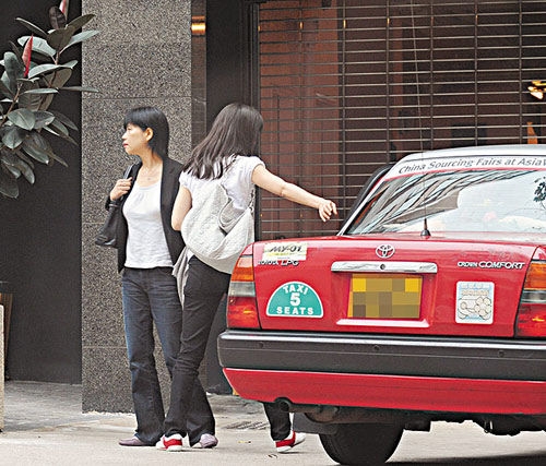 ��Ψ�ܻ�������Ӱ��˾�ϰ� ������������(ͼ)