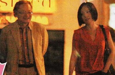 邓萃雯夜会好友 邓萃雯夜会50岁型男畅谈4小时(图)