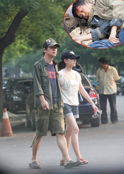 潘粤明恢复神速车祸首曝光 与董洁散步秀恩爱 潘粤明恢复神速车祸首曝光 与董洁散步秀恩爱