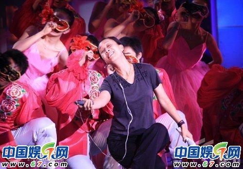 ��Ӣ�׳���ͷ�������� �豸��ª�����߳�(ͼ)