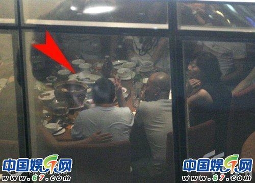 ʱ��ڶ�����־ΰ�˷ܿ��� �뷶����ӵ��(ͼ)