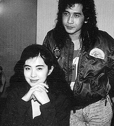 ���ؽҺ������ͷ�����Ļ:����һֱû�������