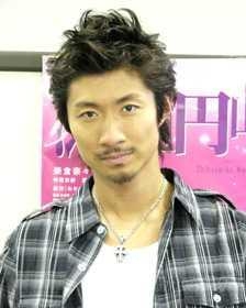 Ů�Ǽ��������ӵ�Ӱ����ҹ���м������(ͼ)