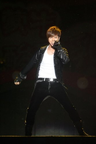 ��־�����л���������ף�� ��ŵ2010���쿪����