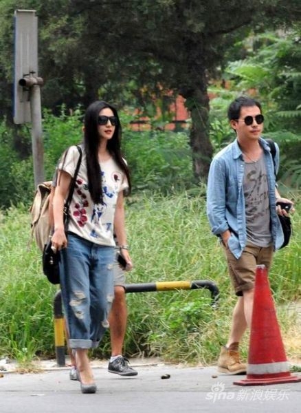 ��������������